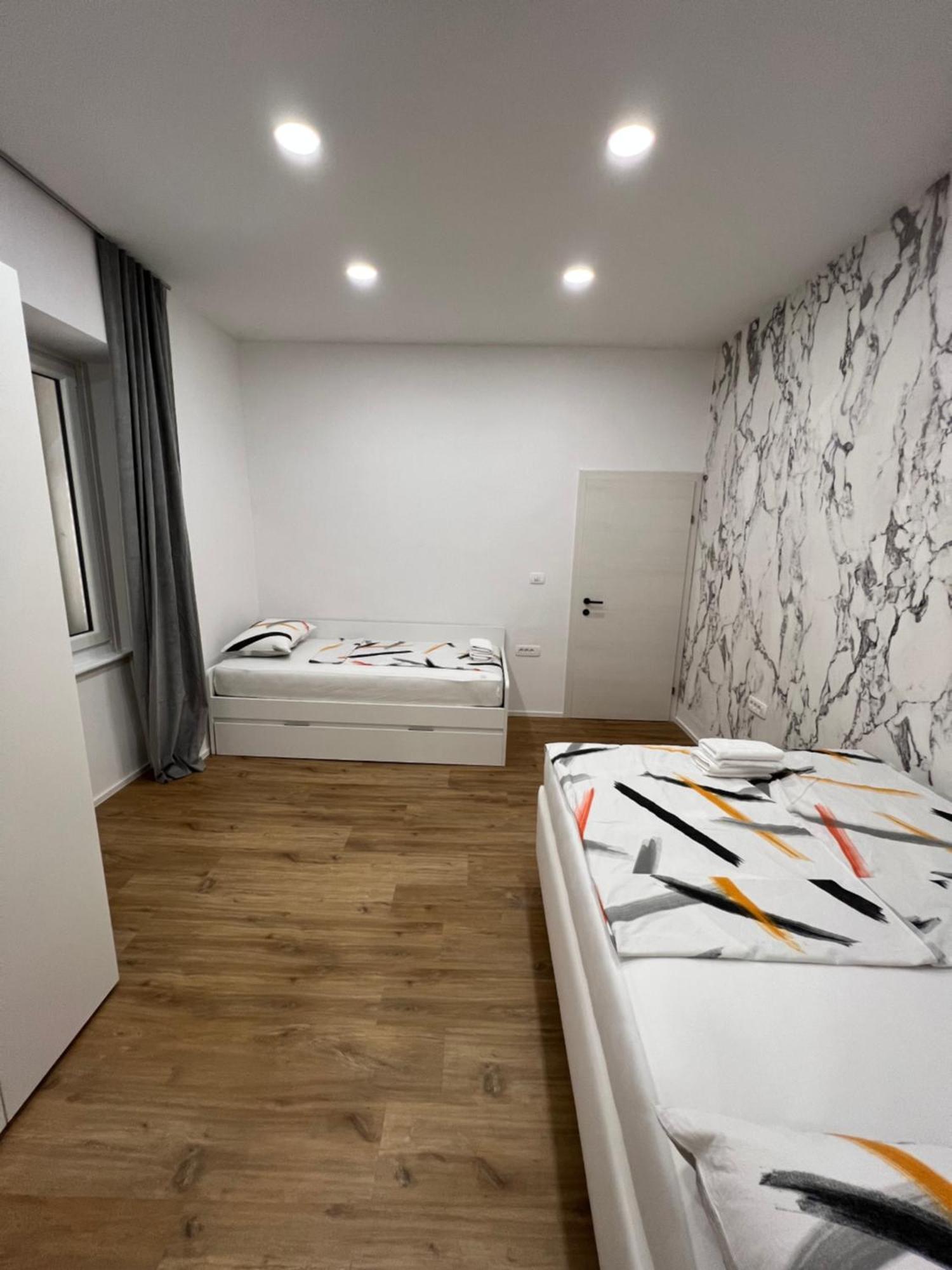 Grand Apartment